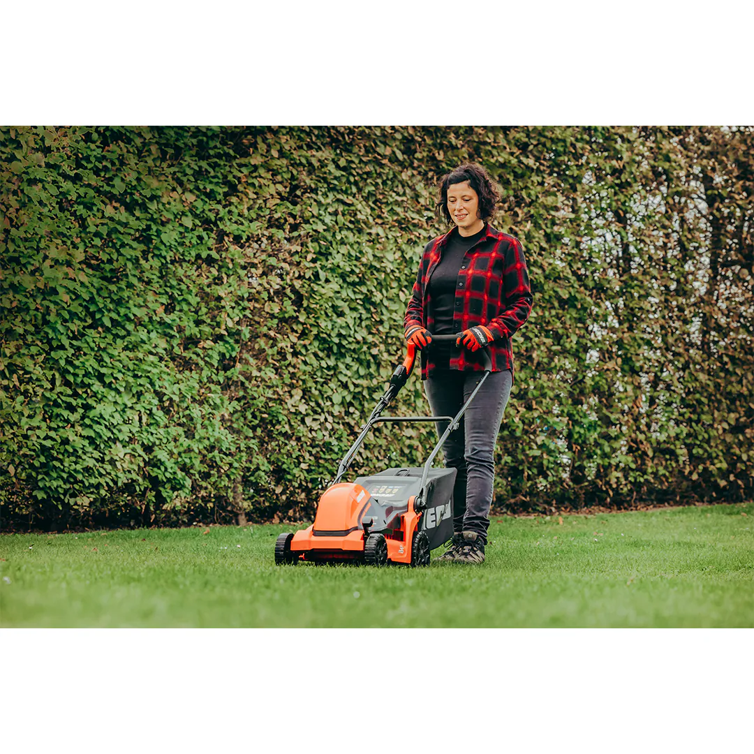 ECHO DLM-310 Plæneklipper - Uden batteri og lader